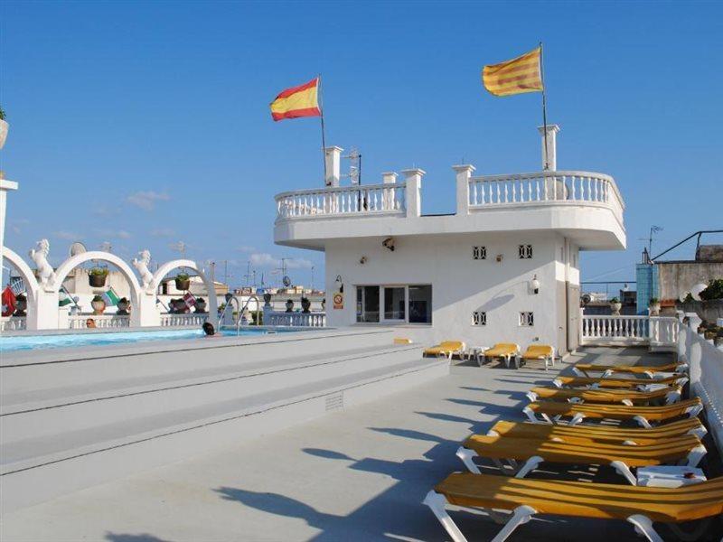 Apartamentos Las Americas - Blanes Beach Екстериор снимка