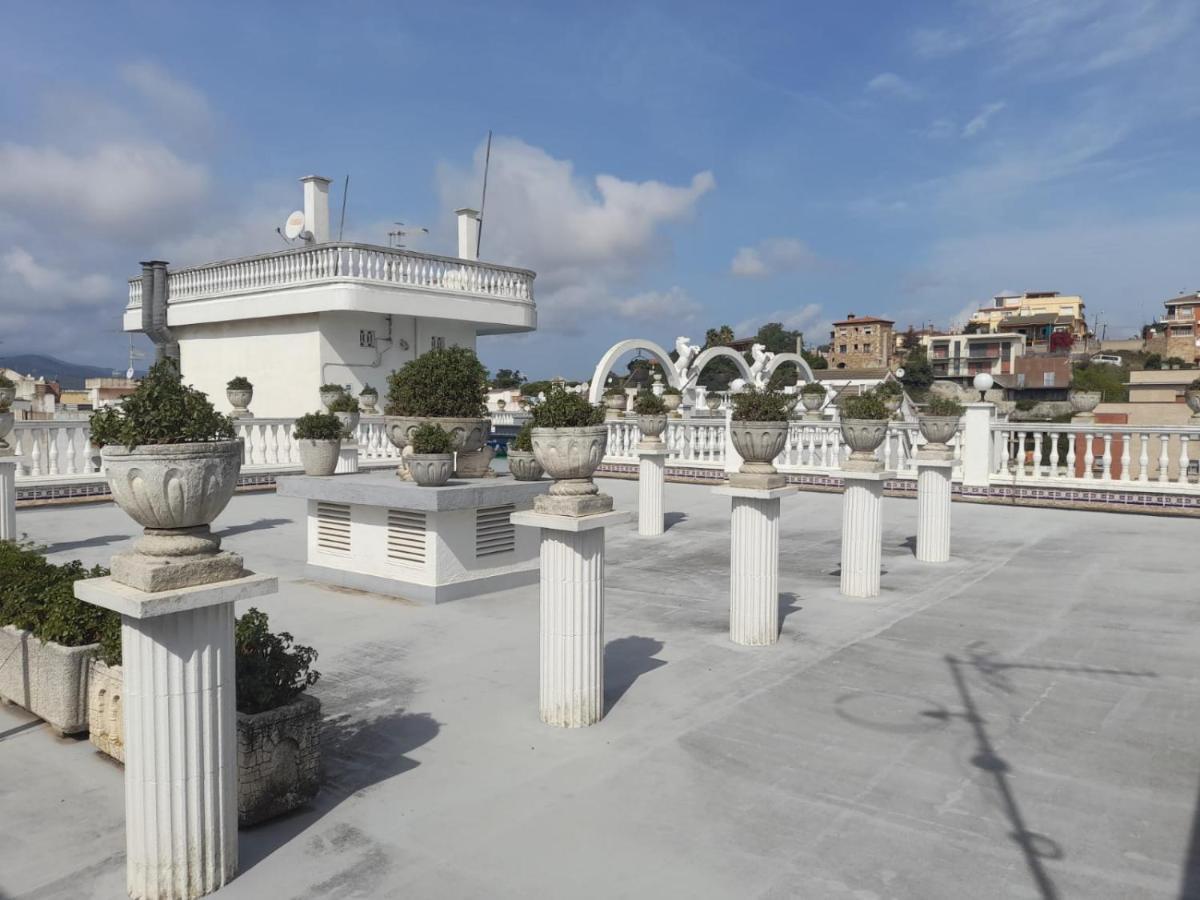 Apartamentos Las Americas - Blanes Beach Екстериор снимка