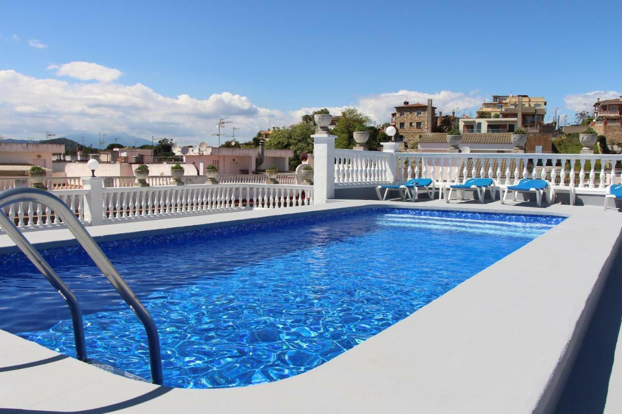 Apartamentos Las Americas - Blanes Beach Екстериор снимка
